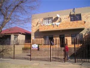 2 Bedroom Apartment in Turffontein