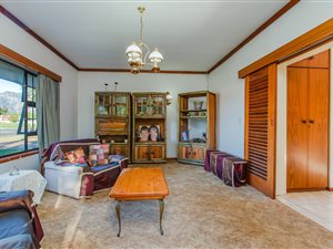 4 Bed House in Denneburg