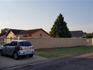 4 Bed House in Delmore Park