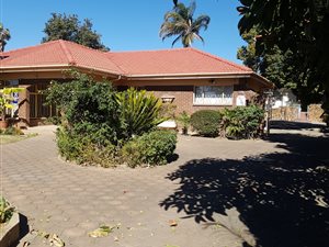4 Bed House in Ladysmith Central