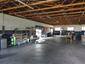 285 m² Industrial space in Kempton Park Central