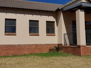 3 Bed Simplex in Lydenburg