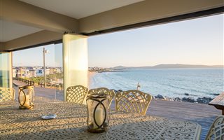 4 Bedroom House in Calypso Beach