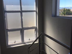 2 Bed Apartment in Grassy Park