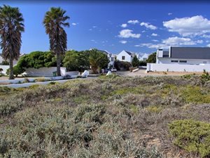 727 m² Land available in Golden Mile
