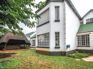 3 Bed Cluster in Bergbron