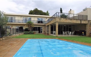 4 Bedroom House in Waverley