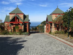 1004 m² Land available in Herolds Bay