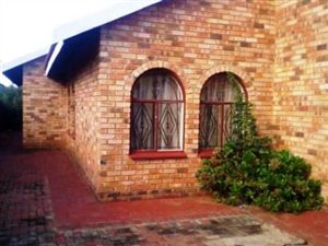4 Bed House in Sebokeng Zone 10