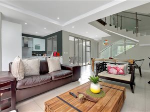 3 Bed Townhouse in Morningside