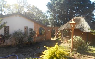 3 Bedroom House in Waterfall