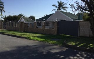 4 Bedroom House in Beacon Bay