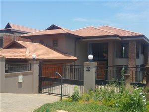4 Bedroom House in Izinga Estate