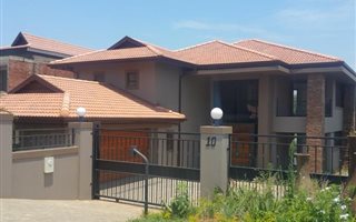 4 Bedroom House in Izinga Estate