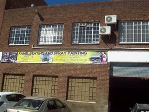 1100 m² Commercial space in Benoni Central