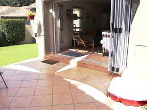 3 Bed Simplex in Gallo Manor