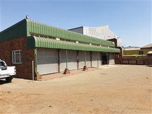 400 m² Industrial space in Roodekop