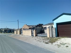3 Bed House in Mfuleni