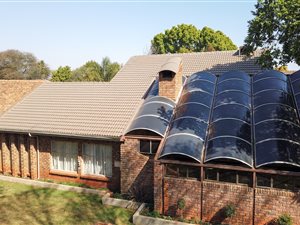5 Bed House in Lyttelton Manor