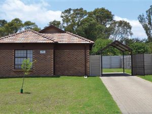 3 Bedroom House in Clayville