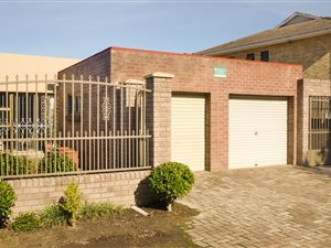 3 Bed House in George East