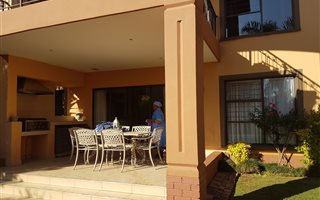 3 Bedroom Apartment in Lakefield