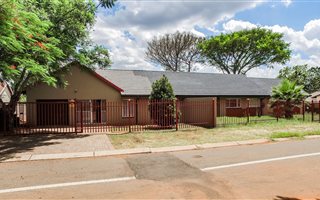 3 Bedroom Duplex in The Orchards