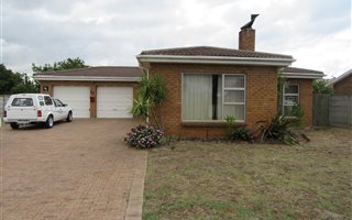 3 Bedroom House in De Oude Spruit
