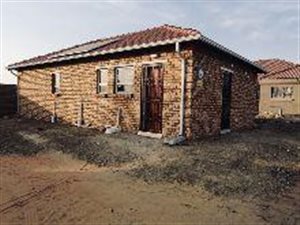 2 Bed House in Krugersrus