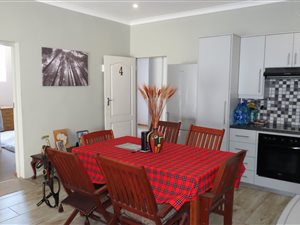 2 Bed Apartment in Montagu