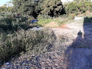600 m² Land available in Escombe