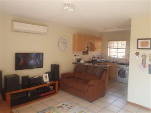 2 Bed Townhouse in The Reeds