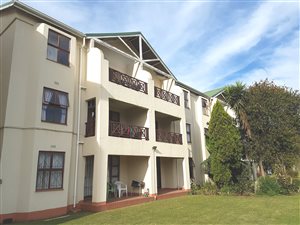 3 Bed Flat in Pelham