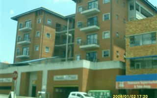 Bachelor apartment in Richmond