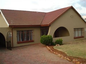 3 Bed House in Georginia