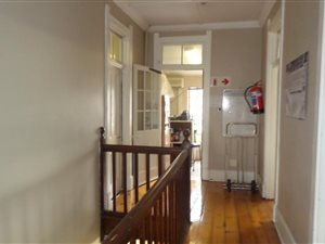 380 m² Commercial space in Glenwood