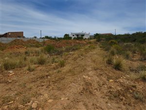 1000 m² Land available in Ashton