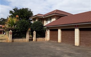 5 Bedroom House in Chase Valley