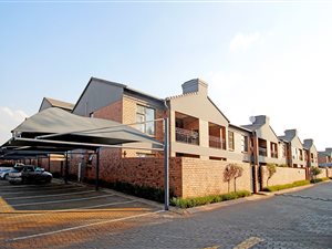 2 Bed Apartment in Ravenswood