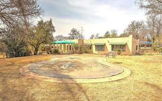 2.5 ha Farm in Laezonia