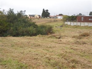 851 m² Land available in Pacaltsdorp