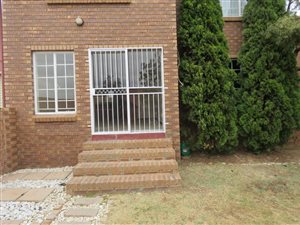 2 Bed Apartment in The Reeds