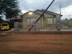 3 Bed House in Ikageng