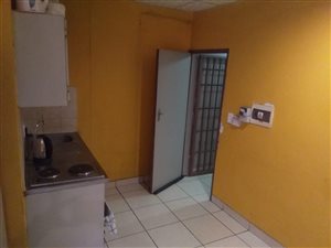 Studio Apartment in Pretoria Central