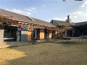 4 Bed House in Midstream Hill