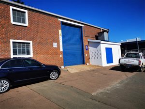 450 m² Commercial space in Bluff