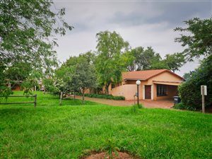 8 Bed House in Glen Austin