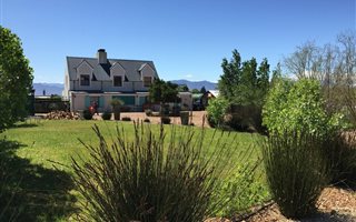 3 Bedroom House in Riebeek Kasteel