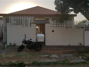 5 Bed House in Forest Hill