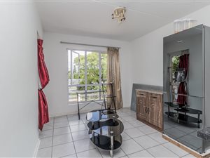 2 Bed Apartment in La Colline